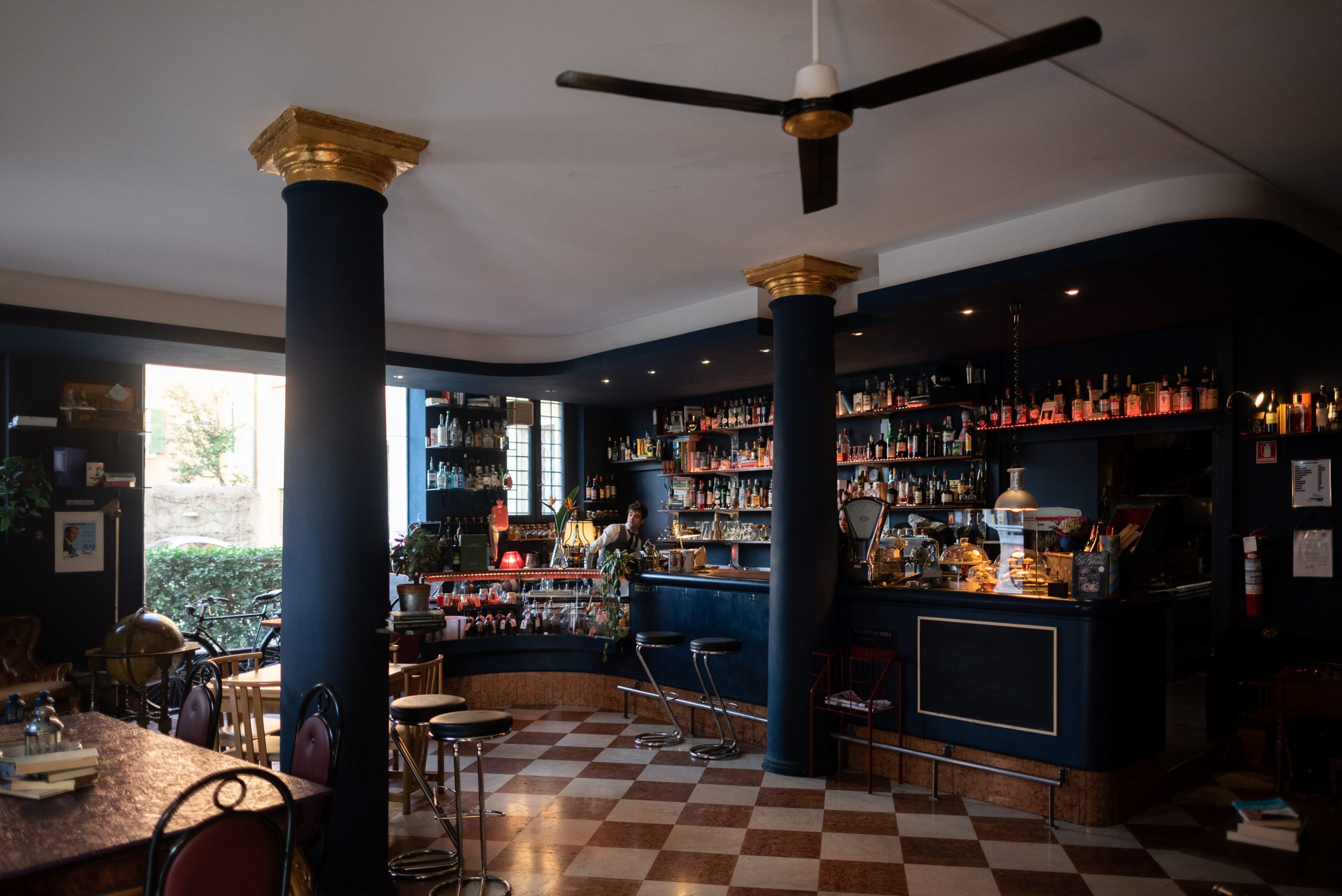 La Segretaria Cafe Verona - fotografia interni Vesta Interiors